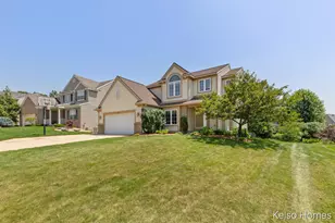 2222 Beatrice Dr NE, Grand Rapids, MI 49505 - Photo 30