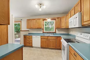 199 Highfield Rd, Marshall, MI 49068 - Photo 6