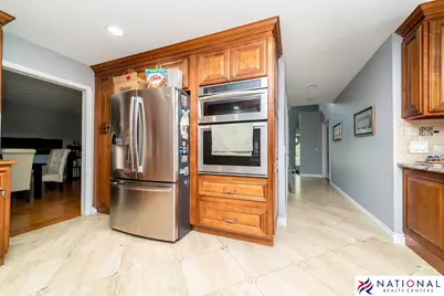 37709 Glengrove Drive, Farmington, MI 48331 - Photo 16