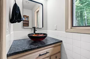 9064 Nature Way, Kalamazoo, MI 49009 - Photo 16