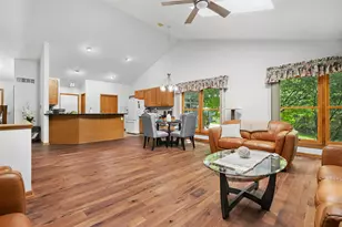 2919 Hunters Pl, Kalamazoo, MI 49048 - Photo 12
