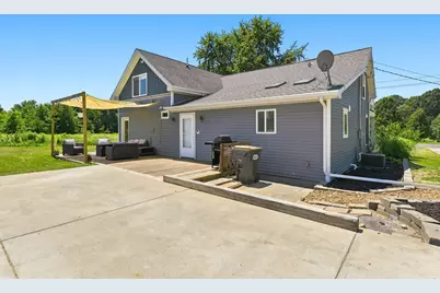 2719 S Cleveland Avenue, Saint Joseph, MI 49085 - Photo 22