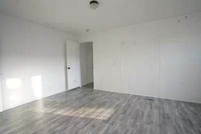 411 S Grover Avenue, Alma, MI 48801 - Photo 18