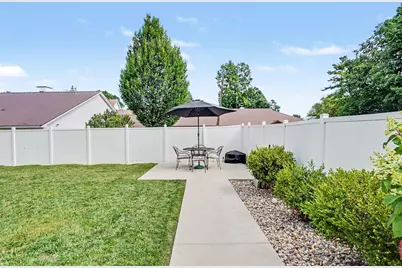 13 E Dayton Street, Fremont, MI 49412 - Photo 30