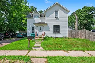 304 5th Ave, Three Rivers, MI 49093 - Photo 1