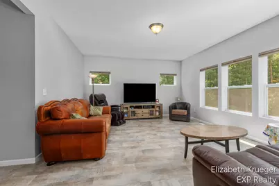 5951 S Sheridan Drive, Muskegon, MI 49444 - Photo 4