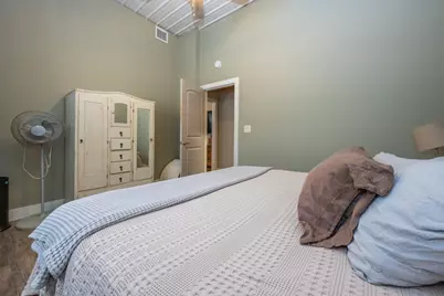 157 W Saint Joseph Street, Coloma, MI 49038 - Photo 16