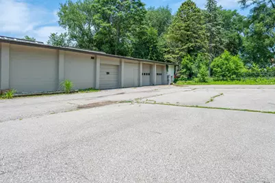 157 W Saint Joseph Street, Coloma, MI 49038 - Photo 2