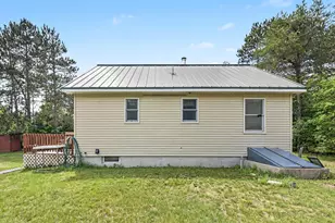 253 S Pine Tree Ln, Beulah, MI 49617 - Photo 34