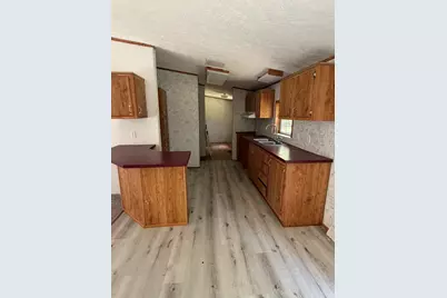 2455 W Pinewood Boulevard, Bitely, MI 49309 - Photo 8