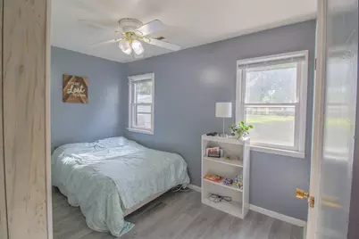 98 S 29th Street S, Battle Creek, MI 49015 - Photo 8