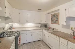 98 S 29th Street S, Battle Creek, MI 49015 - Photo 20