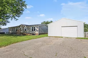 8691 S Elm Ave, Newaygo, MI 49337 - Photo 2