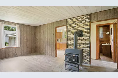 189 E Cross Street, Clarksville, MI 48815 - Photo 10