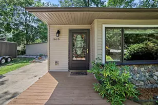 1615 Havenga St, Muskegon, MI 49445 - Photo 2