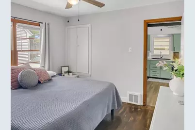 2320 Diamond Avenue NE, Grand Rapids, MI 49505 - Photo 10