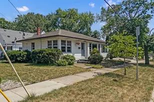 2320 Diamond Ave NE, Grand Rapids, MI 49505 - Photo 24