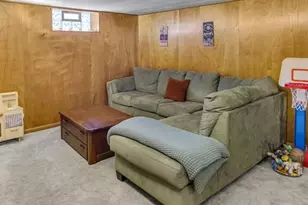 2320 Diamond Ave NE, Grand Rapids, MI 49505 - Photo 16