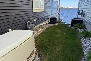 303 Terrace Point Cir, Muskegon, MI 49440 - Photo 4