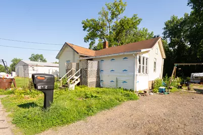 329 Webber Street, Ionia, MI 48846 - Photo 2
