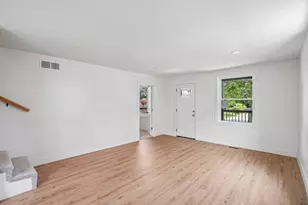 1137 Elm St, Wyandotte, MI 48192 - Photo 8