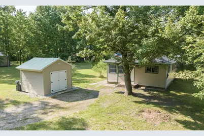 46860 Sycamore Drive, Bangor, MI 49013 - Photo 16