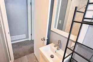 46860 Sycamore Dr, Bangor, MI 49013 - Photo 14
