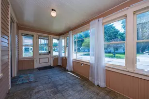 135 W St Joseph St, Coloma, MI 49038 - Photo 6