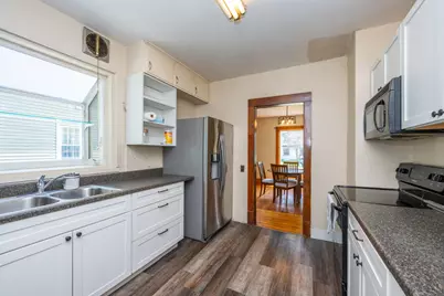 135 W St Joseph Street, Coloma, MI 49038 - Photo 14
