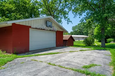 135 W St Joseph Street, Coloma, MI 49038 - Photo 2