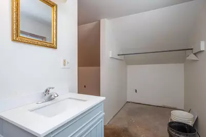 135 W St Joseph Street, Coloma, MI 49038 - Photo 24