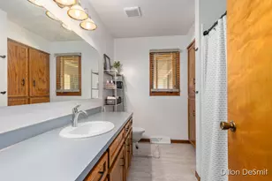 4742 Wellington St, Hudsonville, MI 49426 - Photo 14