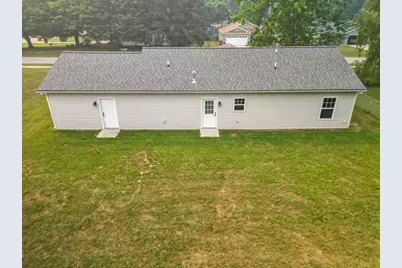 269 W Brooks Street, Newaygo, MI 49337 - Photo 4