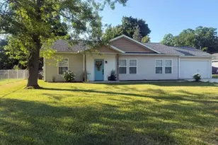 269 W Brooks St, Newaygo, MI 49337 - Photo 1