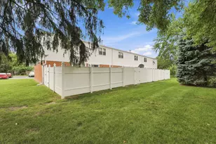 45197 Kensington St, Utica, MI 48317 - Photo 28