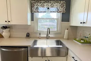 214 S 20th Street S, Battle Creek, MI 49015 - Photo 8