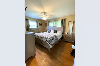 214 S 20th Street S, Battle Creek, MI 49015 - Photo 10
