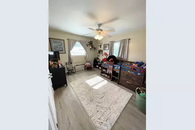 214 S 20th Street S, Battle Creek, MI 49015 - Photo 12