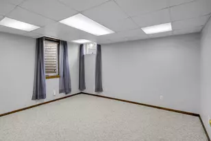 1757 4th St NW, Grand Rapids, MI 49504 - Photo 22