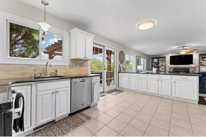 9128 Meadow View Lane, Saline, MI 48176 - Photo 14