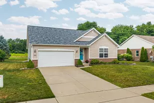 28820 Apple Blossom Dr, Flat Rock, MI 48134 - Photo 2