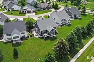 7955 Whistle Creek Ct SW, Byron Center, MI 49315 - Photo 38