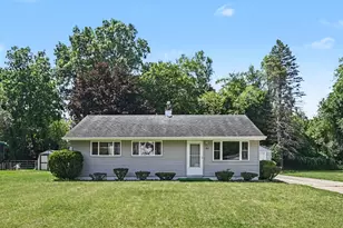265 Amherst St, Jackson, MI 49203 - Photo 1
