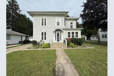 106 Hamilton Street, Dowagiac, MI 49047 - Photo 2