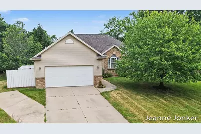 931 Sunset Hills Avenue NW, Grand Rapids, MI 49534 - Photo 2