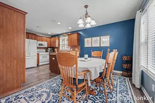 931 Sunset Hills Ave NW, Grand Rapids, MI 49534 - Photo 6