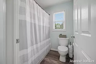 931 Sunset Hills Ave NW, Grand Rapids, MI 49534 - Photo 8