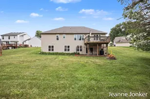 931 Sunset Hills Ave NW, Grand Rapids, MI 49534 - Photo 24