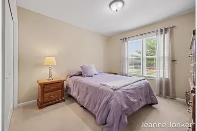 931 Sunset Hills Avenue NW, Grand Rapids, MI 49534 - Photo 12