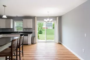 1473 Brigadoon, Walled Lake, MI 48390 - Photo 14
